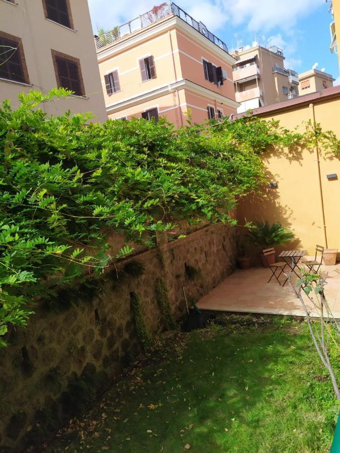 Angolo Sul Giardino Rom Exterior foto
